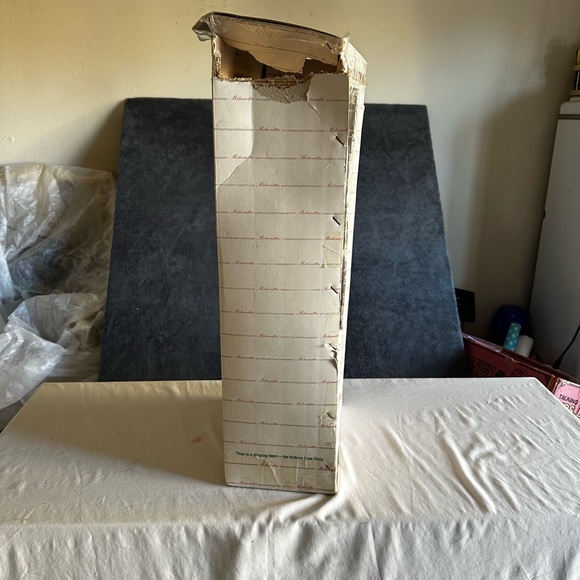 VINTAGE TELLCO CHRISTMAS ANIMATED MOTIONETTE BOY WITH LANTERN - Picture 15 of 16